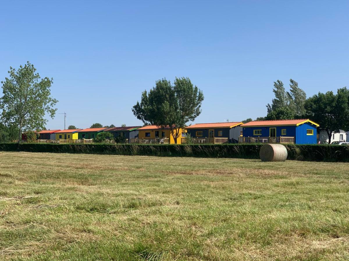 Camping Du Lac De Saujon Exteriör bild